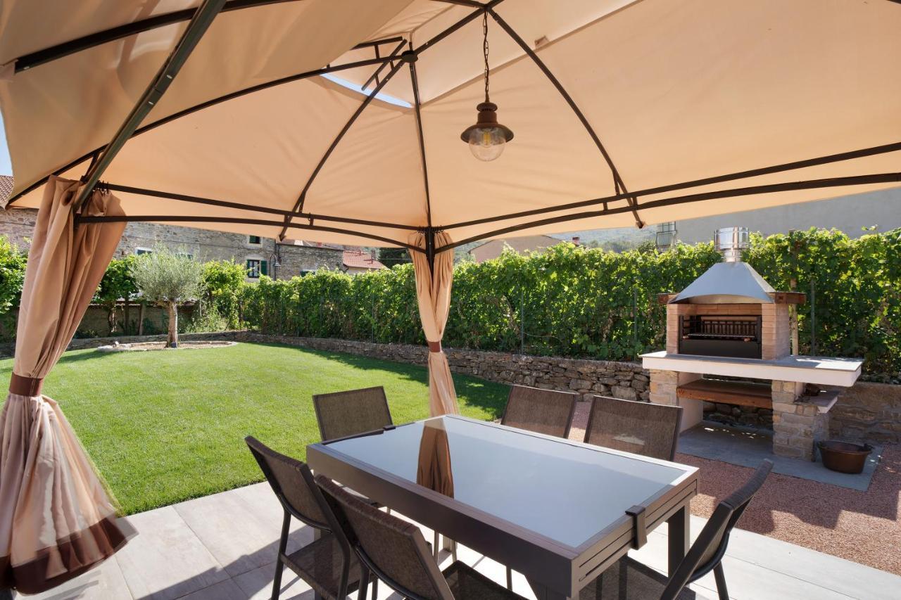 Agriturismo Il Borgo - Ulivo فيلانويفا دي ألبينجا المظهر الخارجي الصورة